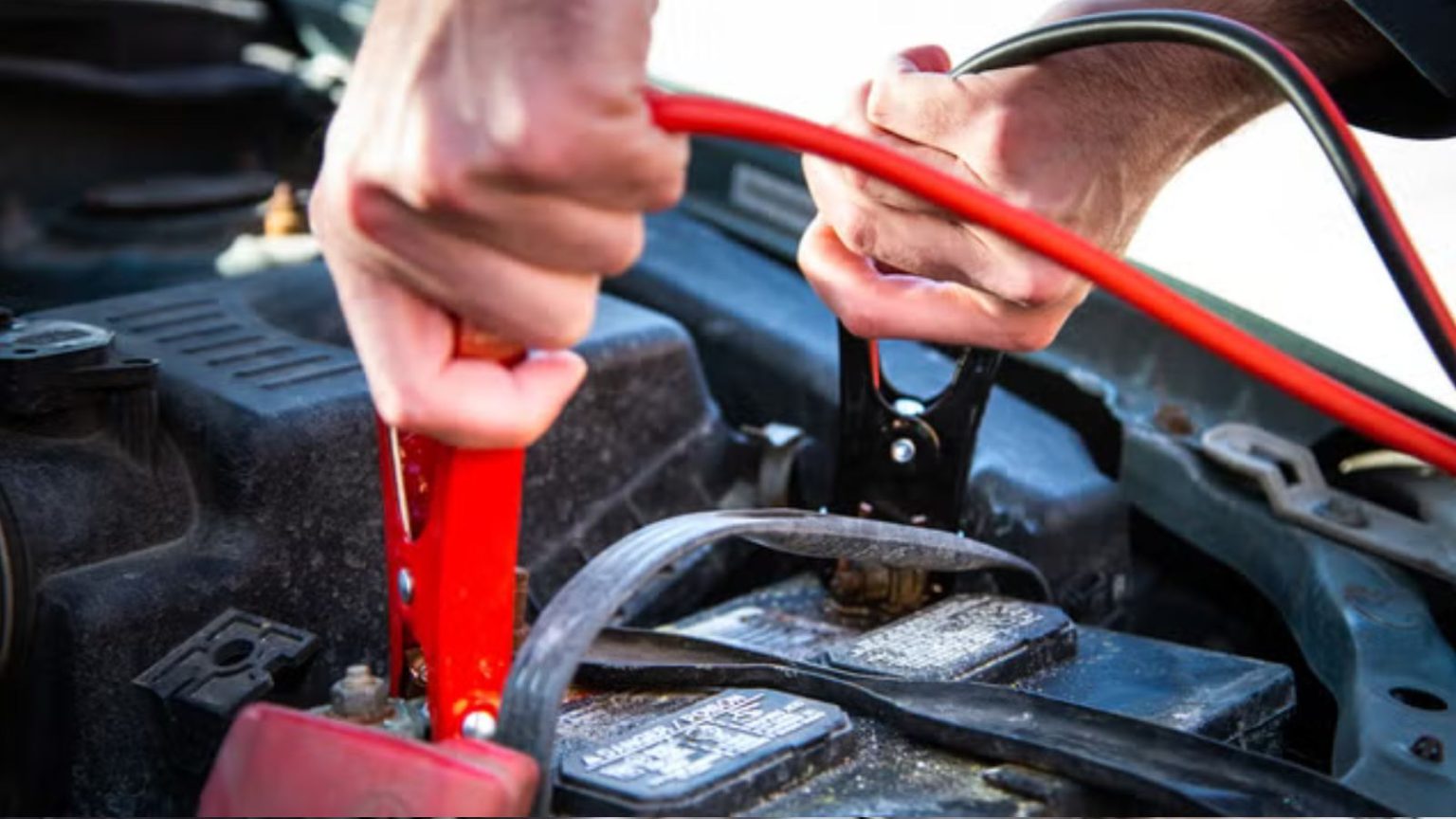 Car Battery Guide: Lifespan, Charging, Cost & Maintenance